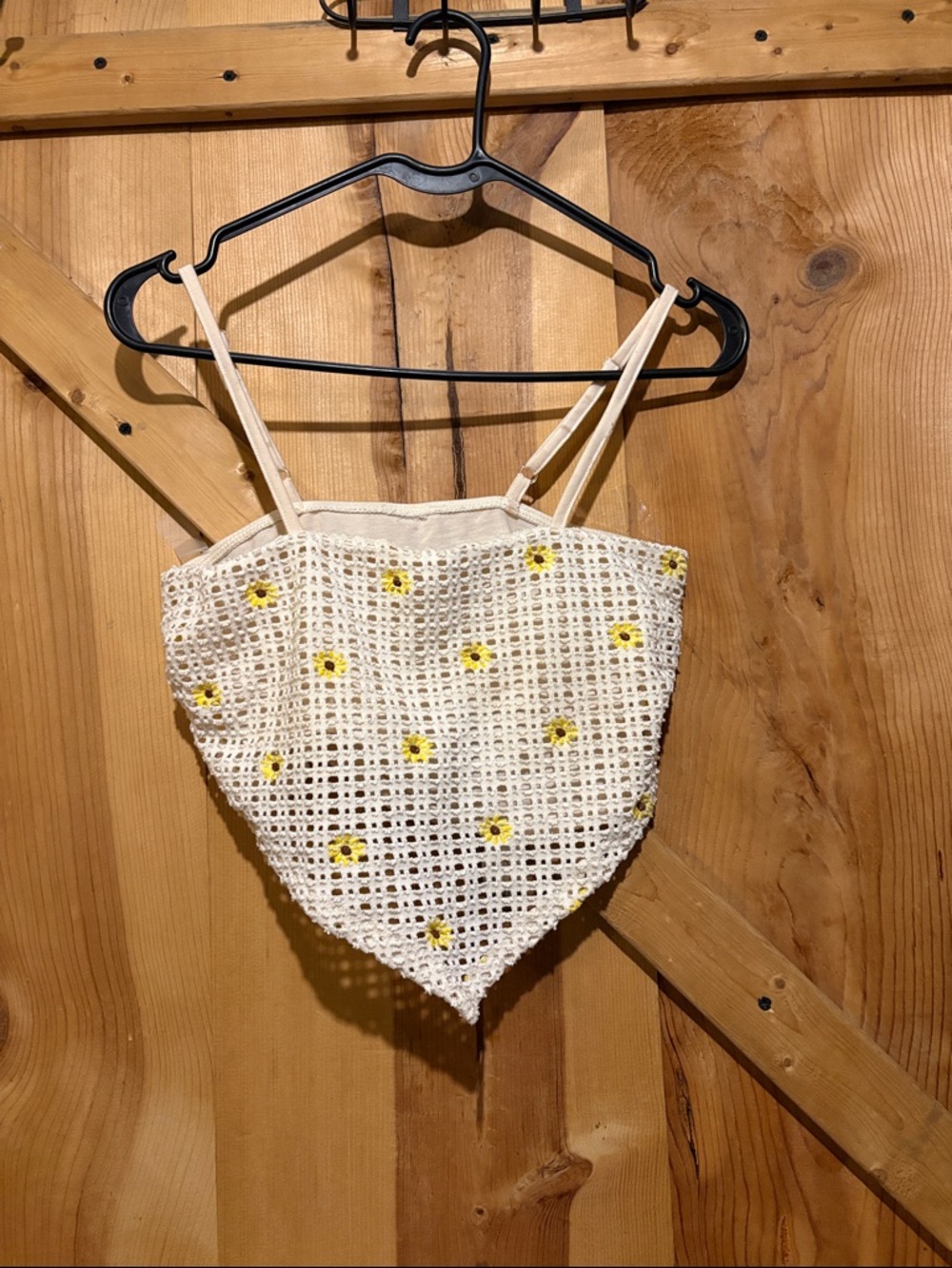 Crochet Daisy Halter Crop Top - Cream with Yellow Daisies